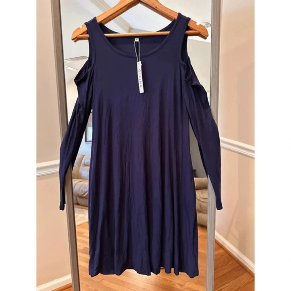 Qixing Navy Cold Shoulder Dress Small
